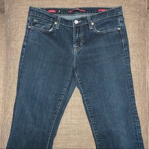 EUC Vigoss Venice Bootcut Jeans Size 9.